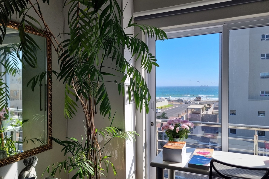 2 Bedroom Property for Sale in Beachfront Western Cape